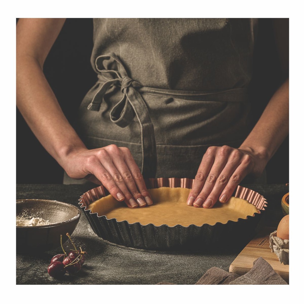 TARTERA TRAMONTINA 27806/004 VERMONT ACANALADA 26CM