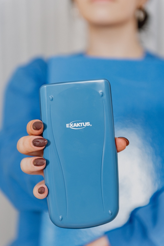 CALCULADORA EXAKTUS EX-82A ES PLUS AZUL