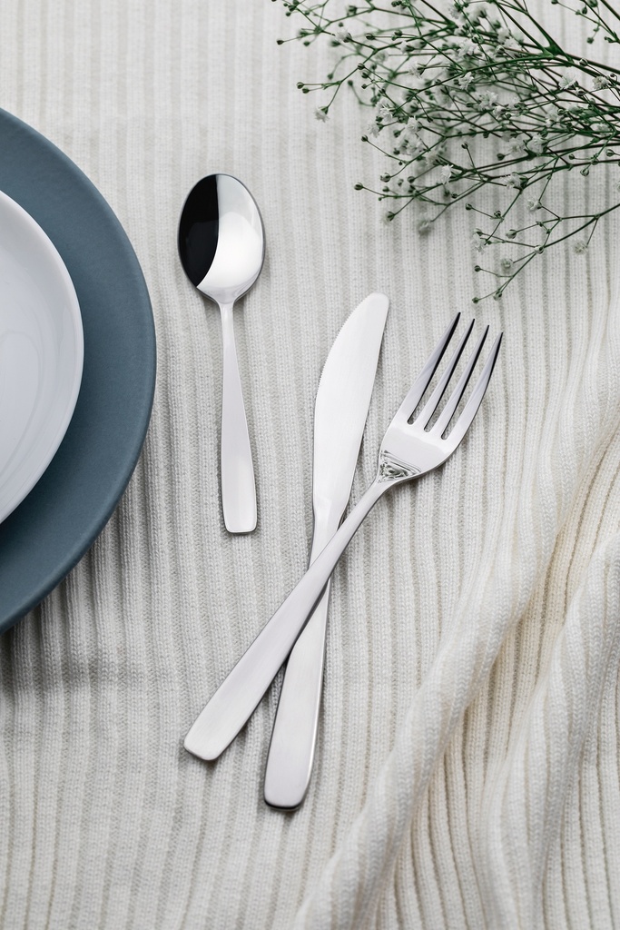 TENEDOR DE MESA COSMOS TRAMONTINA 63950/027 12 PZS